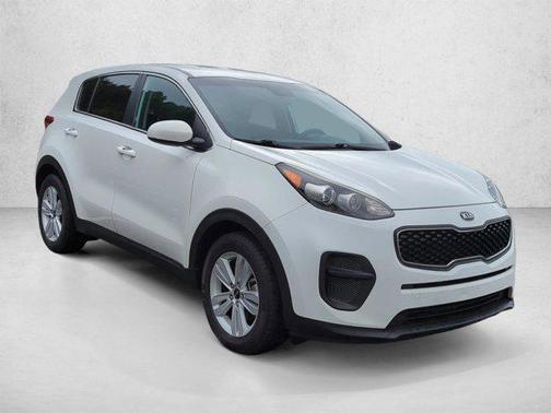 Clear White 2018 Kia Sportage LX
