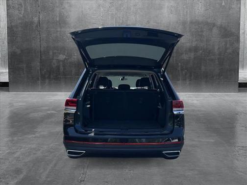 2021 Volkswagen Atlas 3.6L SE w/Technology