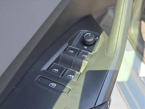 Monument Gray 2026 Volkswagen Jetta 1.4T SE