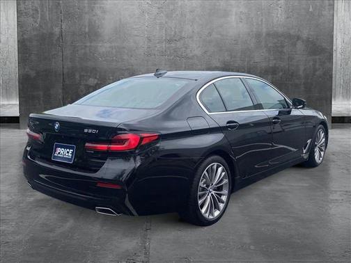 2022 BMW 530 i xDrive