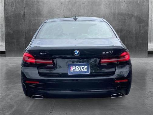 2022 BMW 530 i xDrive
