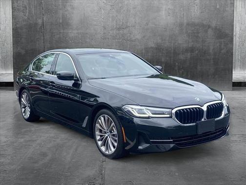 2022 BMW 530 i xDrive