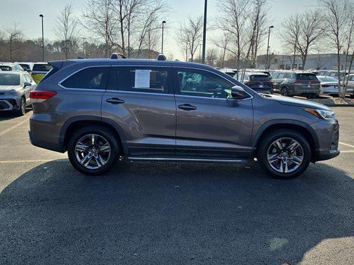 2019 Toyota Highlander Limited Platinum
