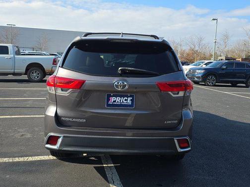 2019 Toyota Highlander Limited Platinum