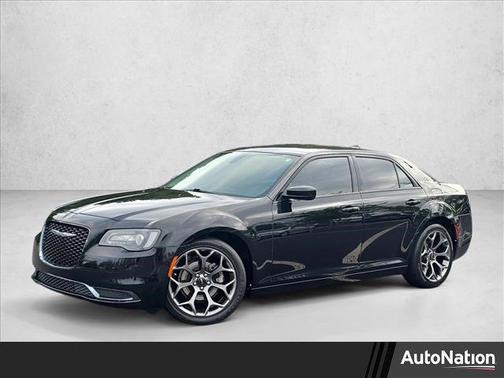 2018 Chrysler 300 Touring