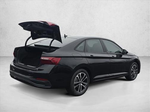 Deep Black Pearl 2026 Volkswagen Jetta 1.4T S