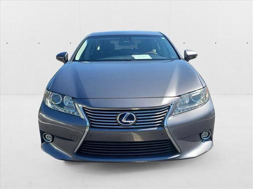 2015 Lexus ES 300h Base
