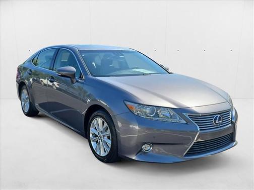 2015 Lexus ES 300h Base