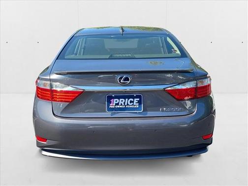 2015 Lexus ES 300h Base