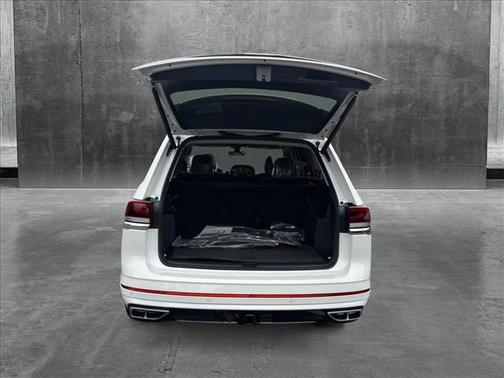2025 Volkswagen Atlas 2.0T SEL Premium R-Line 4MOTION