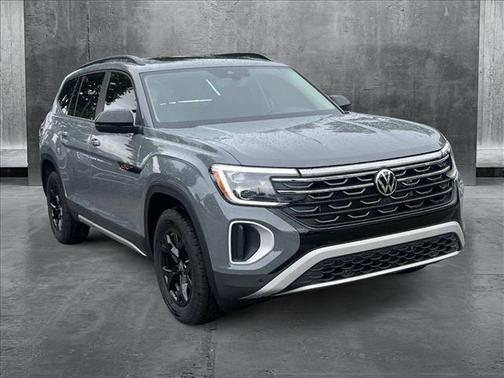 2025 Volkswagen Atlas 2.0T Peak Edition