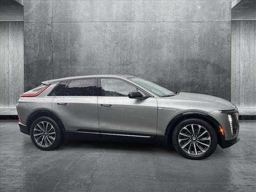 2024 Cadillac LYRIQ Sport w/1SJ