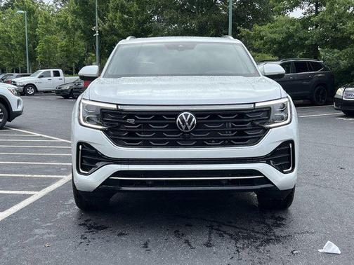 2025 Volkswagen Atlas Cross Sport 2.0T SEL Premium