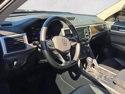 2022 Volkswagen Atlas 2.0T SE
