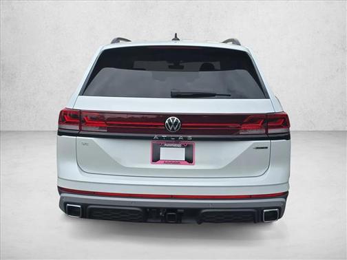 opal white pearl 2026 Volkswagen Atlas Peak Edition