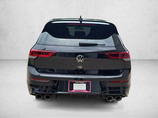 Mythos Black Metallic 2026 Volkswagen Golf R 2.0T DSG