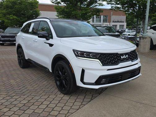 Glacial White Pearl 2023 Kia Sorento SX
