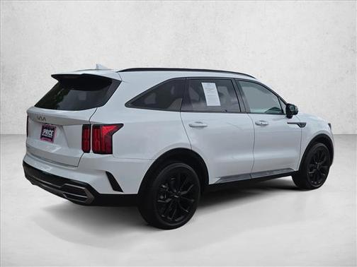 Glacial White Pearl 2023 Kia Sorento SX