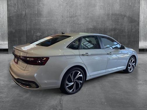2025 Volkswagen Jetta 1.5T SEL