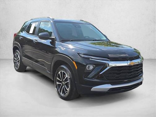 Mosaic Black Metallic 2024 Chevrolet Trailblazer LT