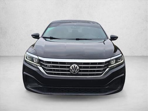 2021 Volkswagen Passat 2.0T R-Line