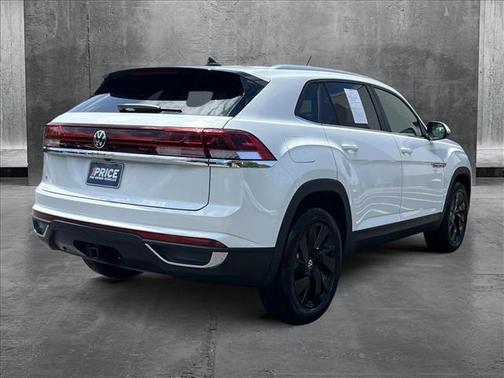 2024 Volkswagen Atlas Cross Sport 2.0T SE w/Technology