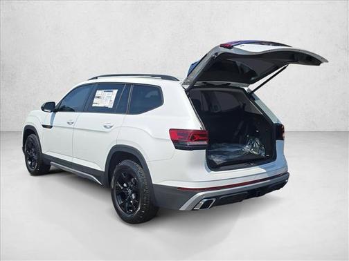 opal white pearl 2026 Volkswagen Atlas Peak Edition
