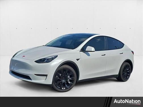 2023 Tesla Model Y Long Range Dual Motor All-Wheel Drive
