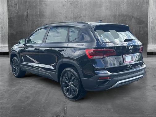 2024 Volkswagen Taos 1.5T S
