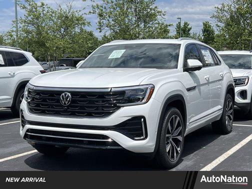 2025 Volkswagen Atlas Cross Sport 2.0T SEL Premium