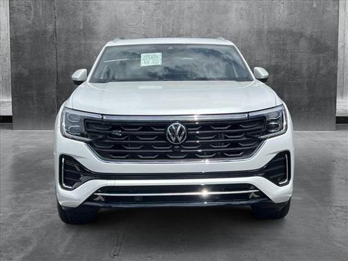 2025 Volkswagen Atlas Cross Sport 2.0T SEL Premium