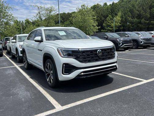 2025 Volkswagen Atlas Cross Sport 2.0T SEL Premium