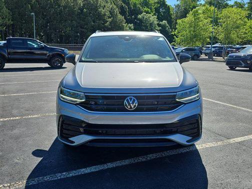 Pyrite Silver Metallic 2023 Volkswagen Tiguan 2.0T SE R-Line Black