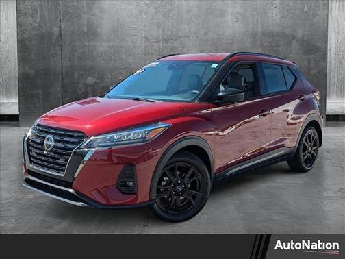 2023 Nissan Kicks SR