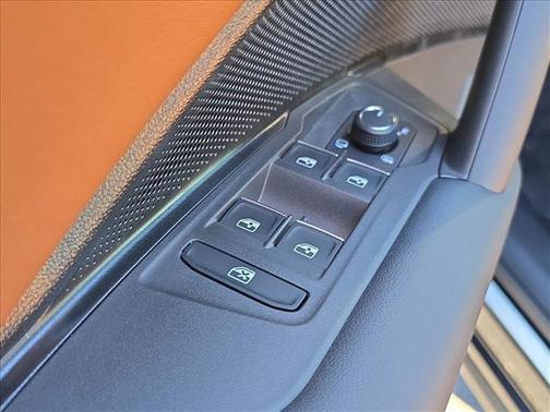 2026 Volkswagen Tiguan 2.0T SEL R-Line 4MOTION