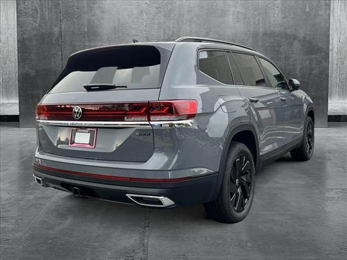 2025 Volkswagen Atlas 2.0T SE w/Technology 4MOTION
