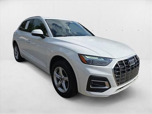 2024 Audi Q5 40 Premium
