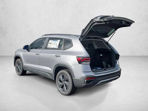 Pyrite Silver Metallic 2026 Volkswagen Taos S