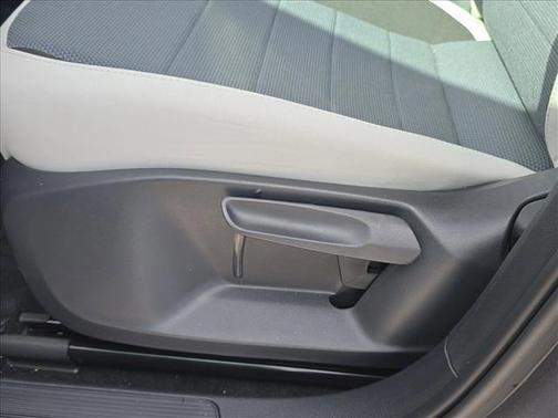 Pyrite Silver Metallic 2026 Volkswagen Taos S