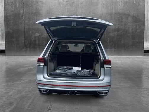 2025 Volkswagen Atlas 2.0T SEL Premium R-Line 4MOTION