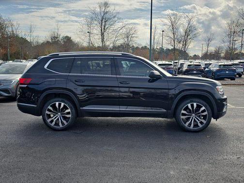 2019 Volkswagen Atlas 3.6L SEL Premium