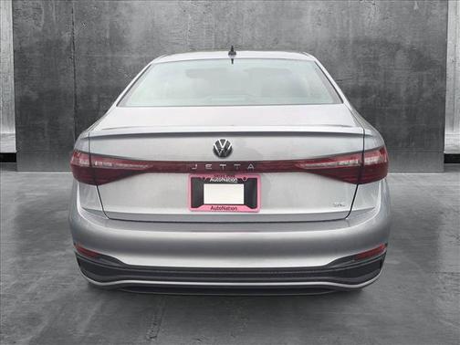 2025 Volkswagen Jetta 1.4T SE