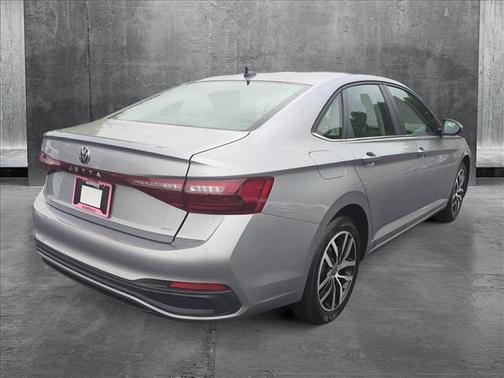 2025 Volkswagen Jetta 1.4T SE