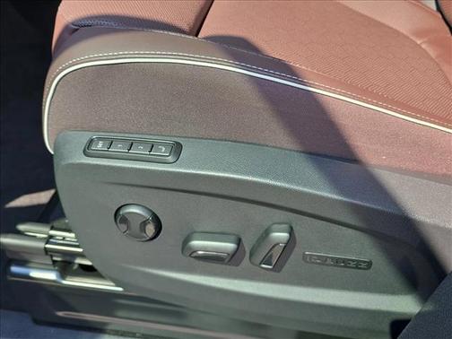 2025 Volkswagen ID. Buzz Pro S