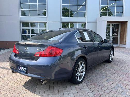 2013 INFINITI G37x Base