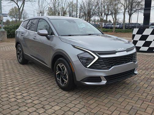 2024 Kia Sportage LX