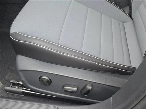 2026 Volkswagen Jetta 1.4T SE