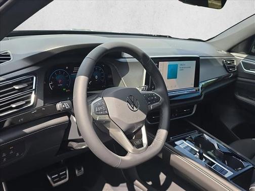 2026 Volkswagen Atlas Cross Sport 2.0T SEL Premium