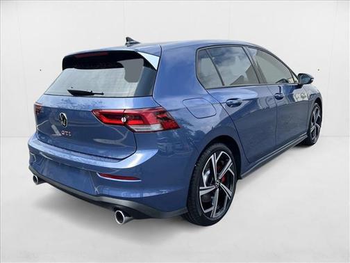 2025 Volkswagen Golf GTI 2.0T SE DSG