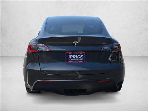 2025 Tesla Model Y Long Range Dual Motor Rear-Wheel Drive